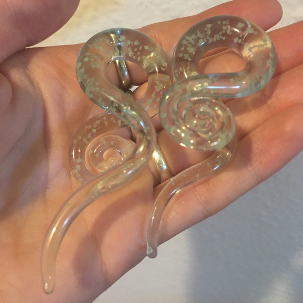 Gauges size 00